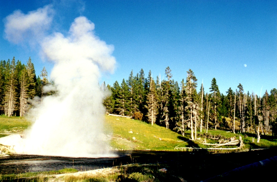 River Geysir 4