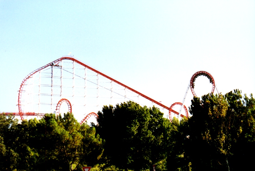 Six Flags Magic Mountain 1