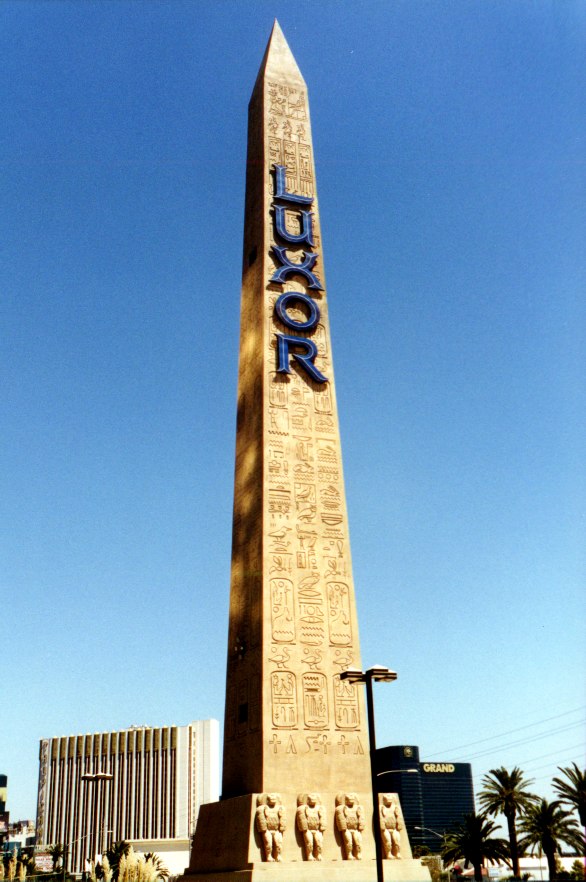 Luxor 1