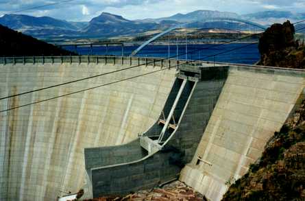 Theodor Roosevelt Dam 1