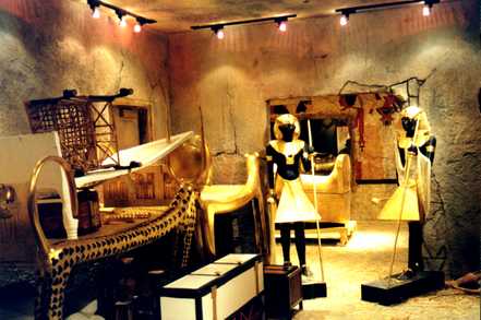 Luxor 4