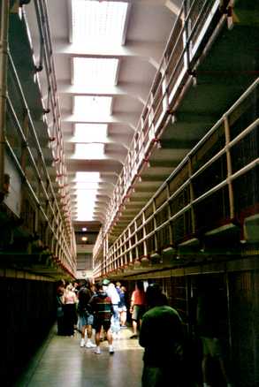 Alcatraz 3