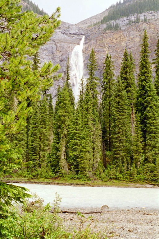 Takakkaw Falls 2