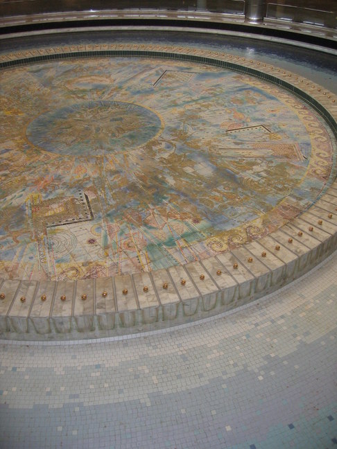 Antalya Flughafen Brunnen 3