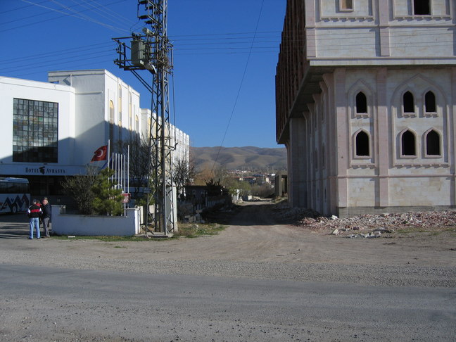 Avrasya Avanos Hotelvorplatz 3