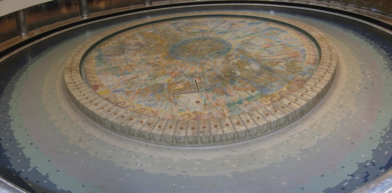 Antalya Flughafen Brunnen Panorama