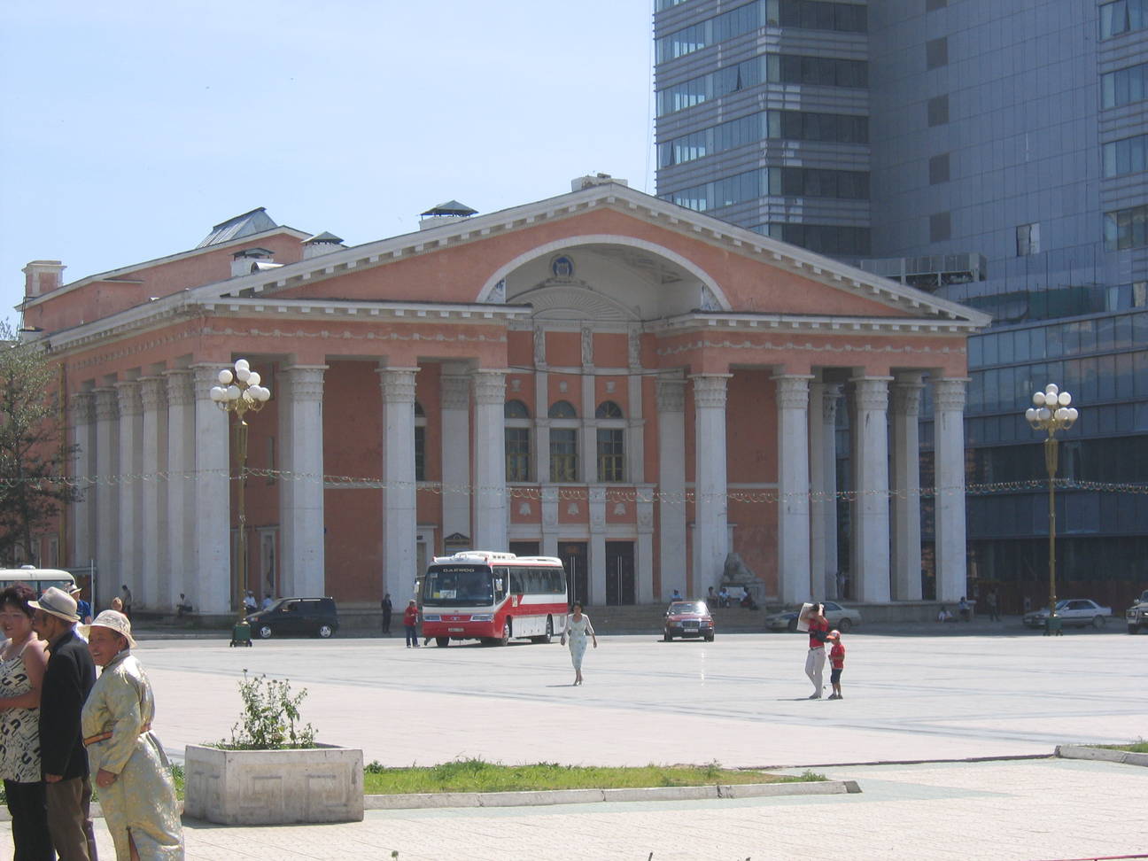 Oper 2