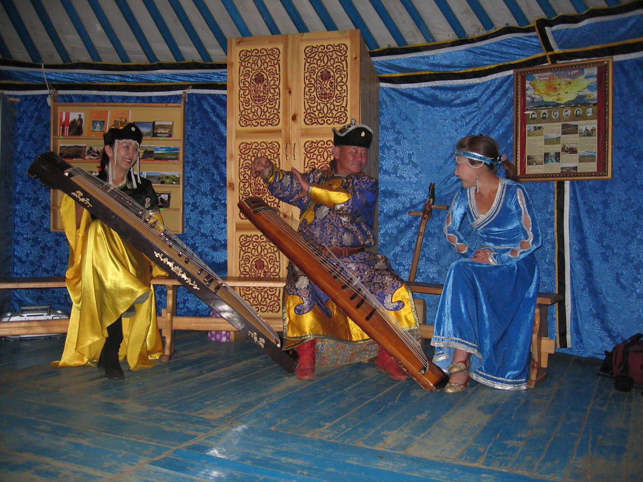 Volklore Abend Karakorum 4